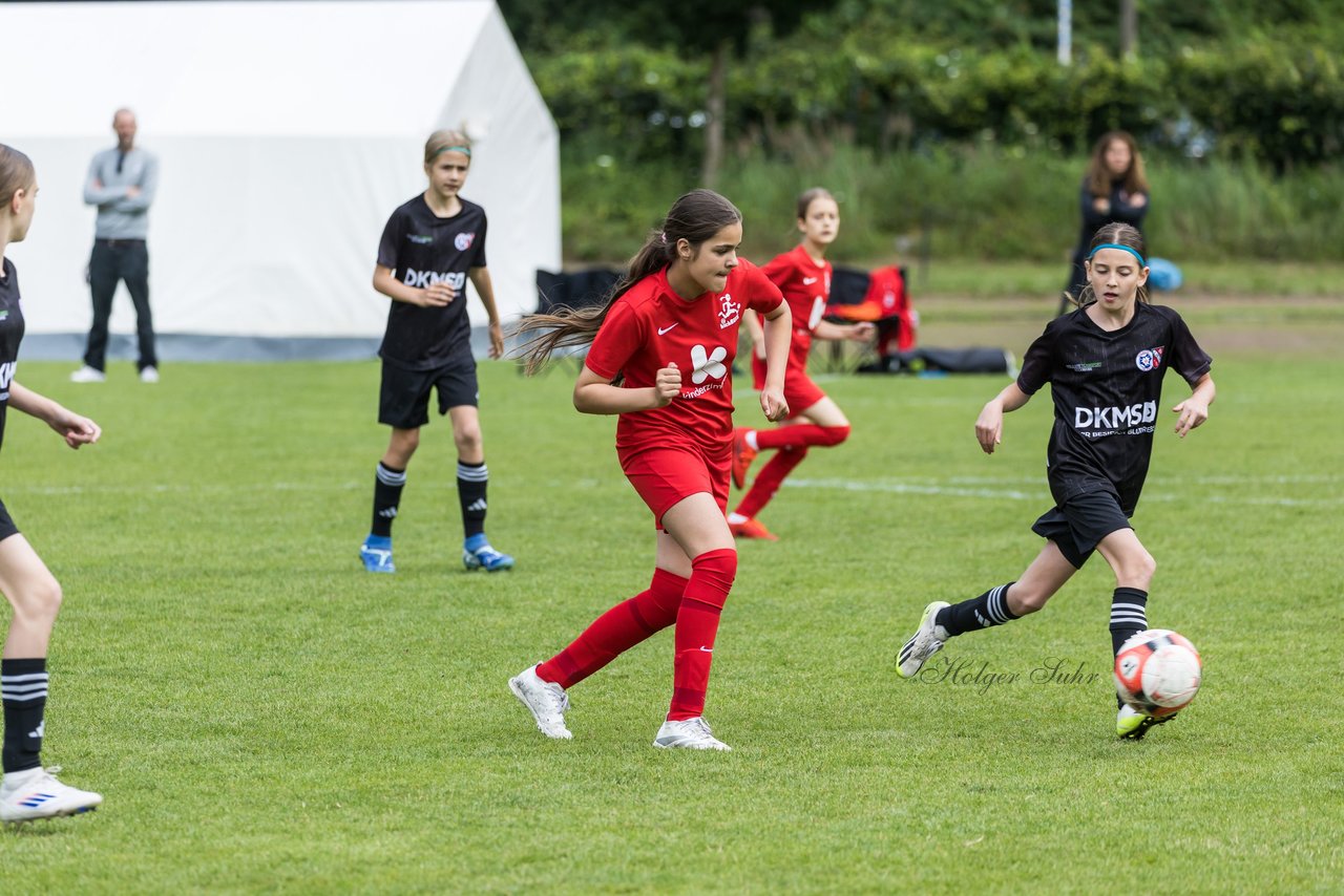 Bild 126 - Loewinnen Cup